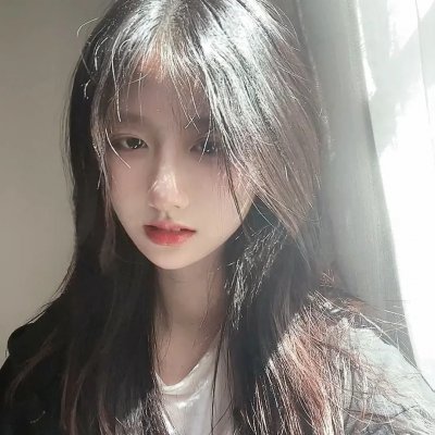 小山有大腿海报
